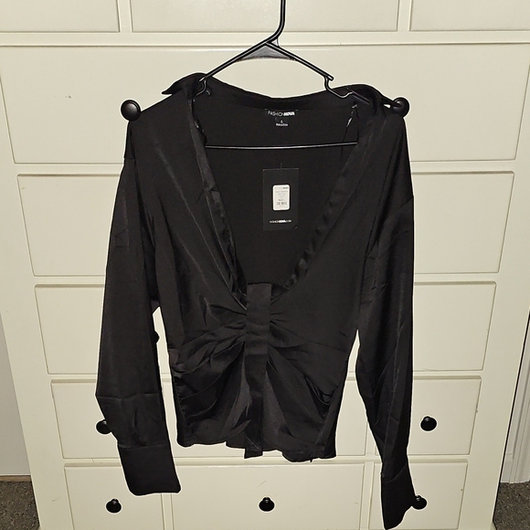 Fashion Nova Tops - Fashion Nova Black Satin Blouse